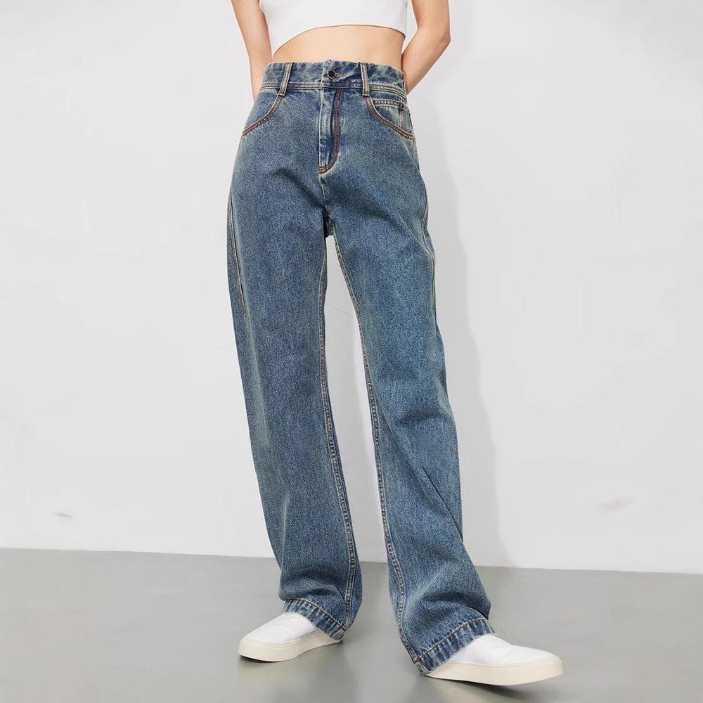 Dame afslappede jeans i moderne, loose fit med frynset kant og vintage-inspirerede accenter Stilla