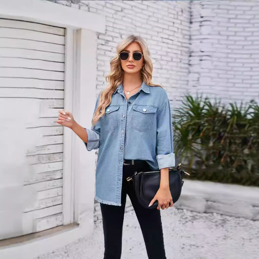 Dame Denim Skjortejakke med frynset kant og elegante brystlommer Stilla