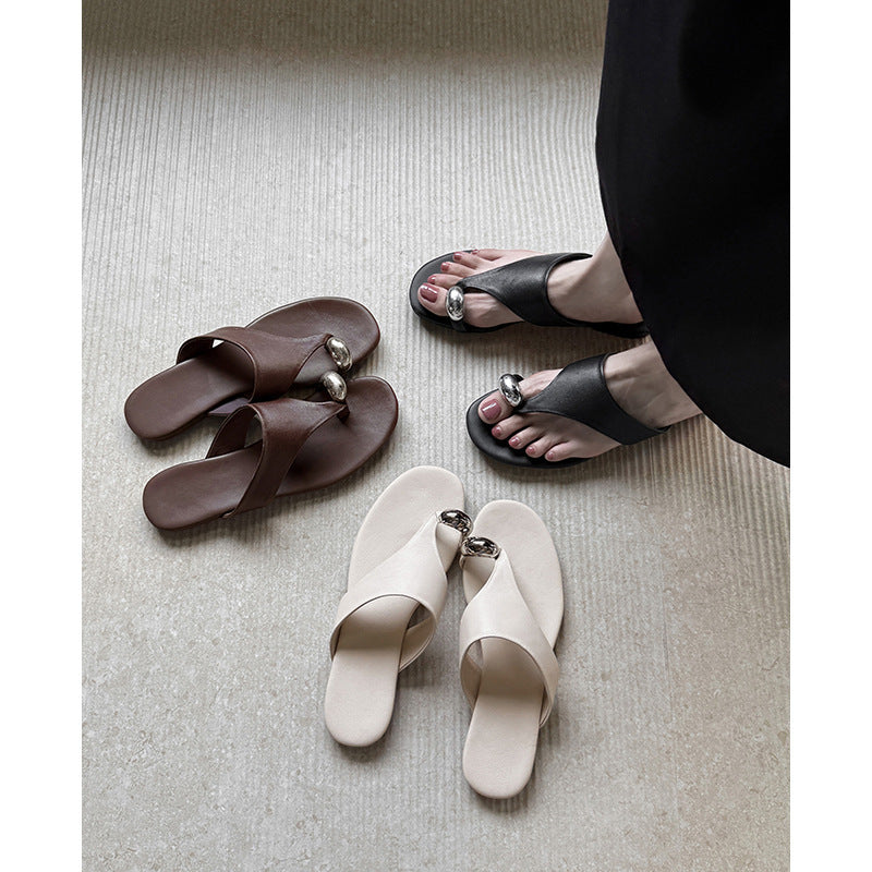 Dame Elegant Åben-Tå Rutsj-Sandaler med Dekorativ Metal Accent Stilla