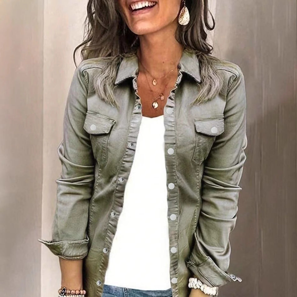 Dame afslappet bomuldsjakke med påsyede lommer og knapdetaljer Stilla