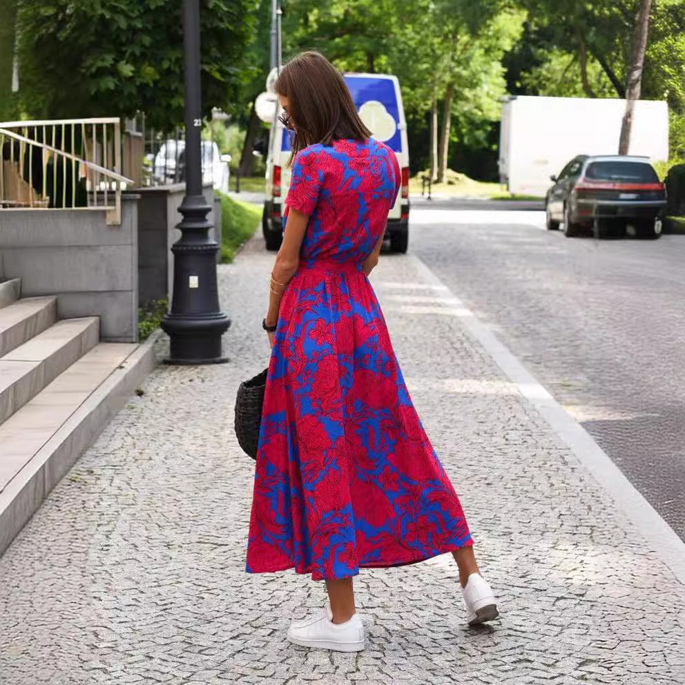 Dame afslappet maxikjole med indviklingsdesign og smart print Stilla