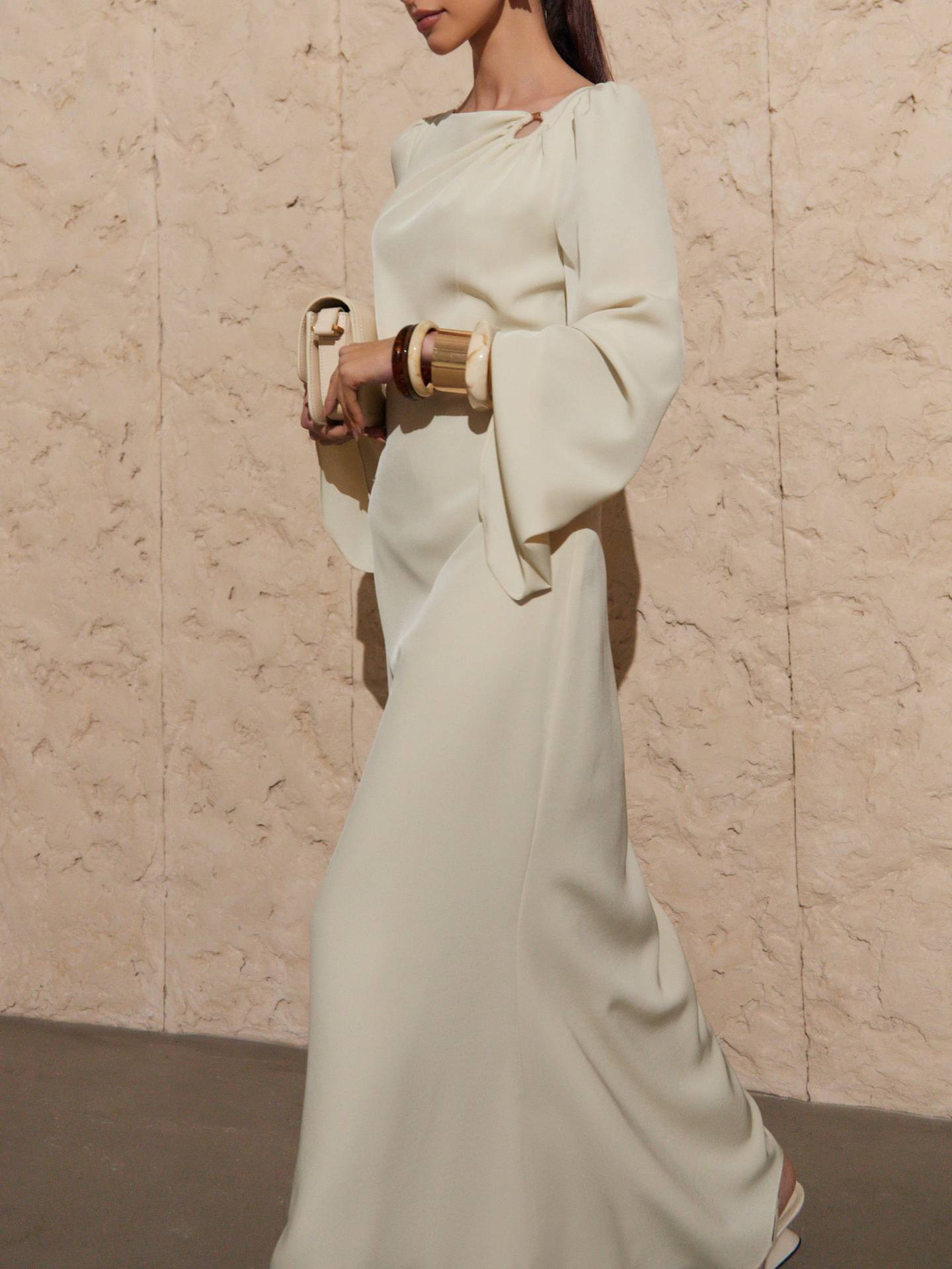 Dame Elegant aftenkjole med dramatiske ærmer Stilla