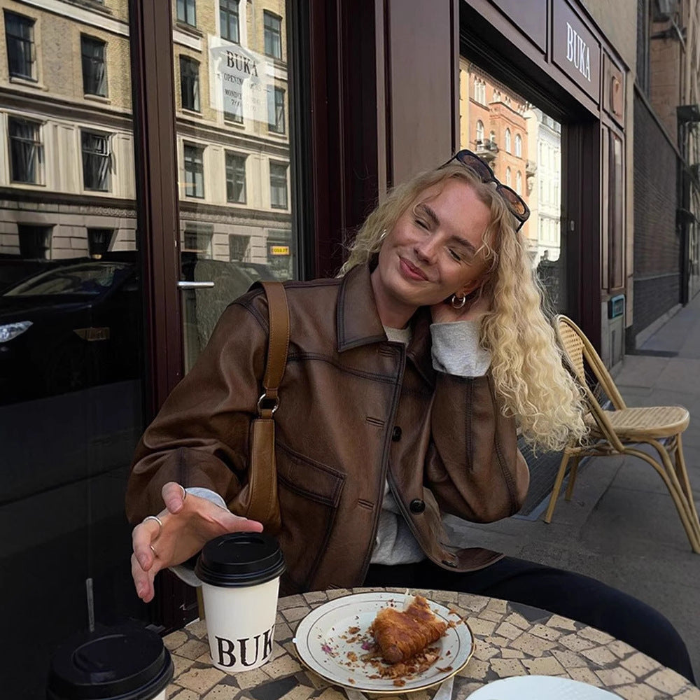 Dame cropped Kunstlæderjakke med moderne snit og kvalitetsdetaljer Stilla