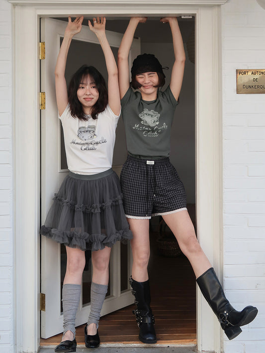 Dame afslappet kort pyjamas lavet af åndbart bomuldsblanding med spids Stilla