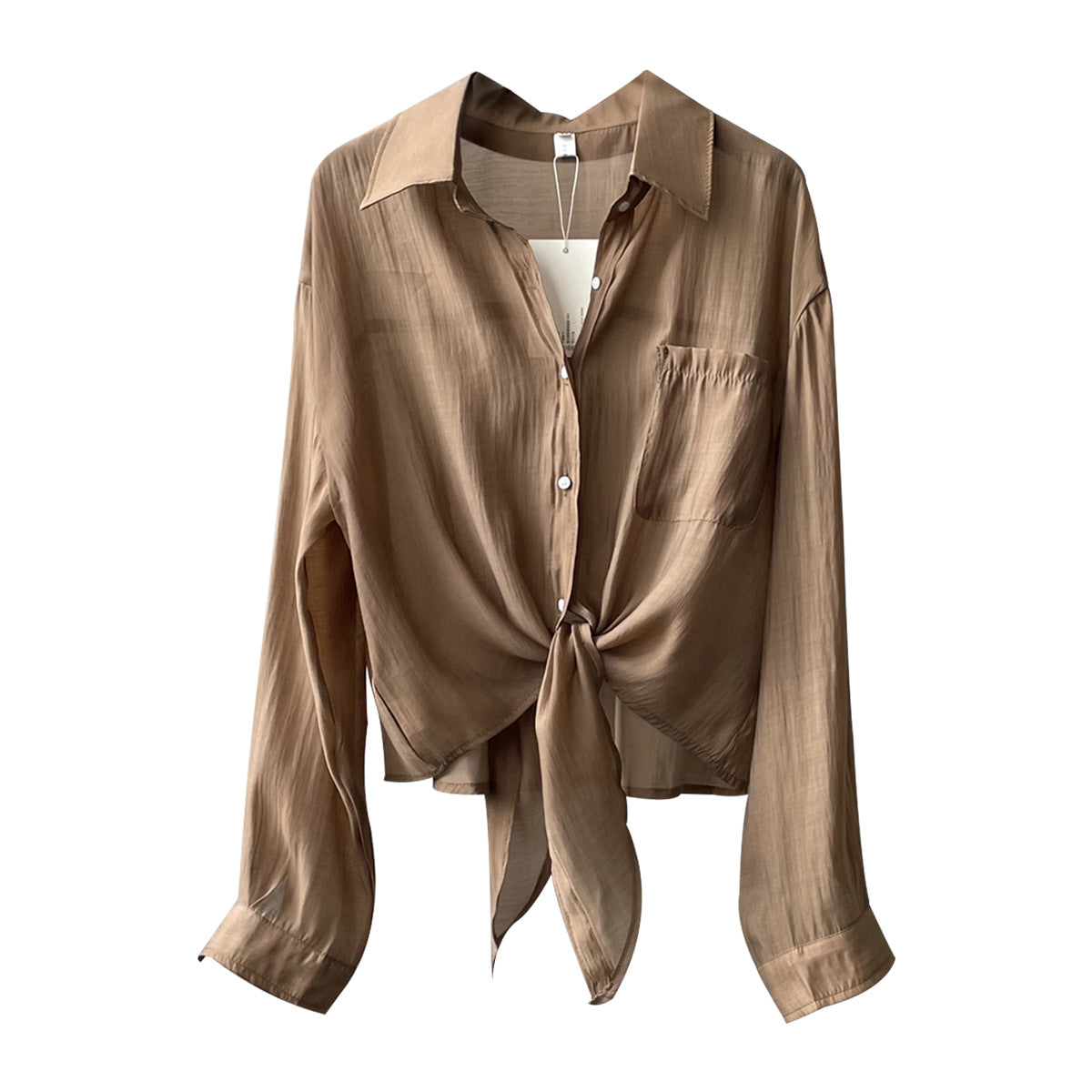 Dame elegant bluse med snoet kant og praktisk brystlomme Stilla