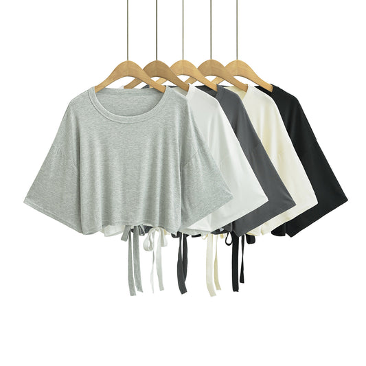 Dame cropped T-shirt med afslappet snit og bundet detalje Stilla