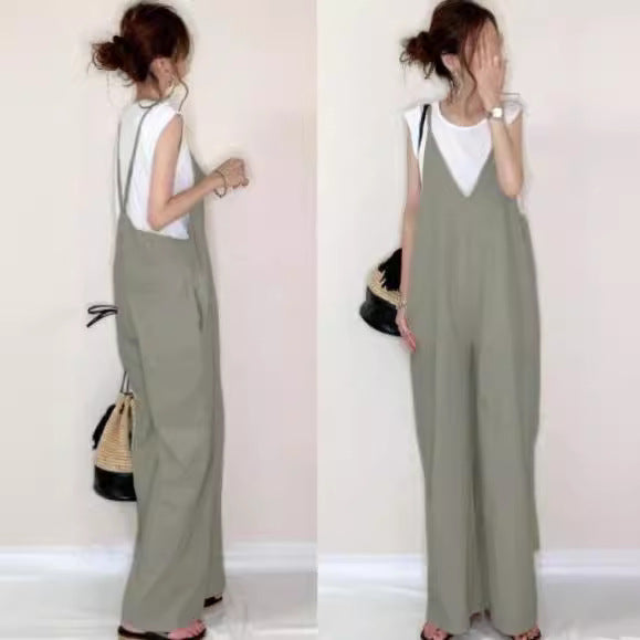 Dame jumpsuit med bredt skåret ben og justerbare stropper Stilla