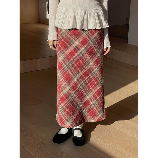 Dame afslappet maxiskørt med ternet design og asymmetrisk snit Stilla