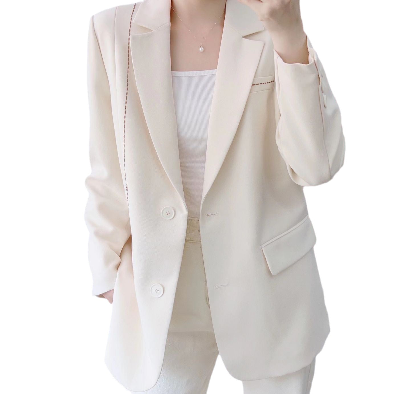 Dame Elegant Blazer med dekorative knapdetaljer og raffinerede accenter Stilla