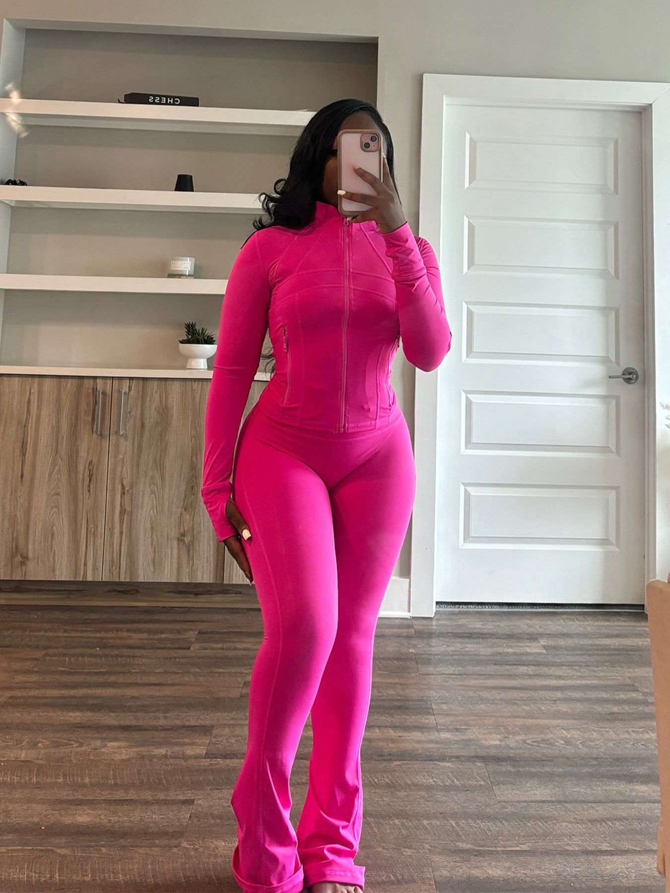 Damer Sporty Langeærmet Jumpsuit i Stretch-materiale med Lynlås Stilla