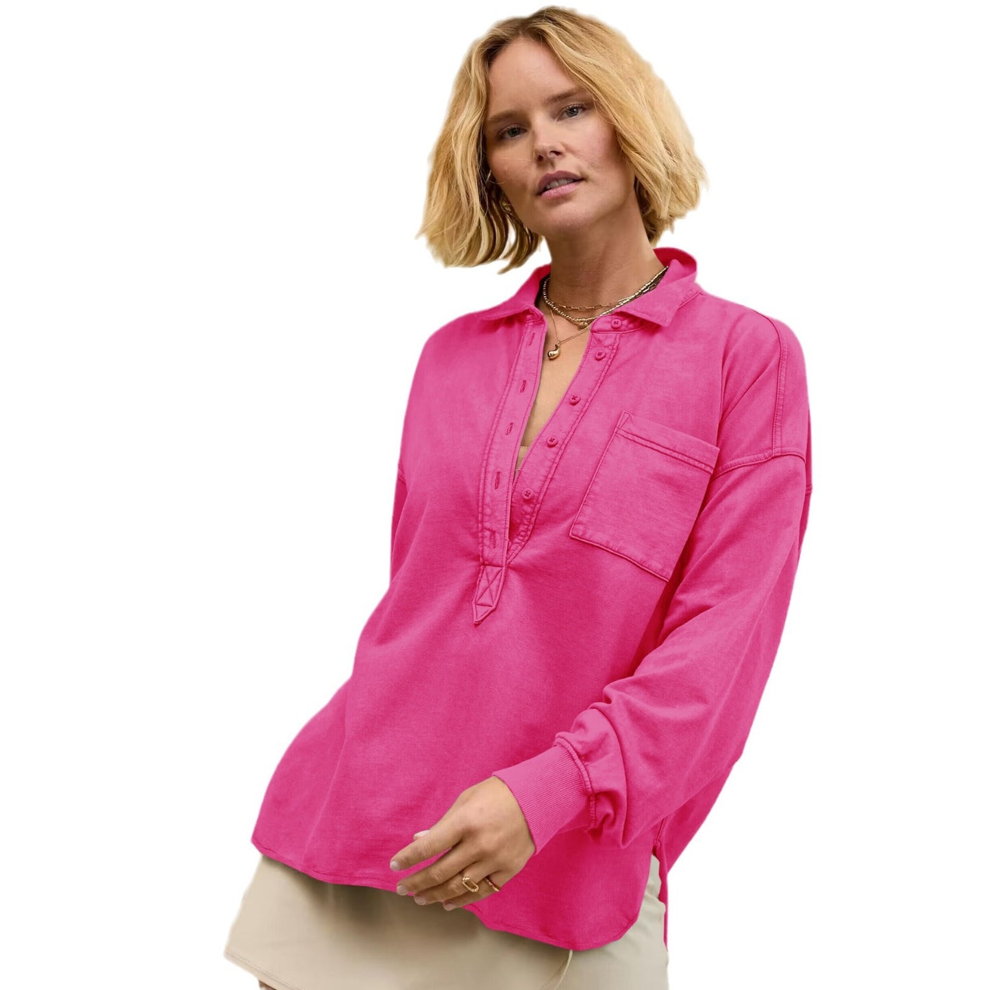 Dame afslappet overshirt med dekorativ knapliste og moderne snit Stilla