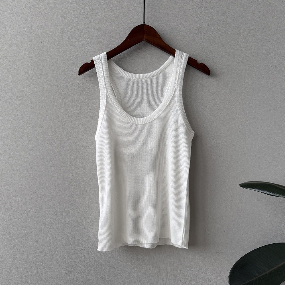 Dame afslappet ribbet t-shirt med brede stropper og komfortabel pasform Stilla