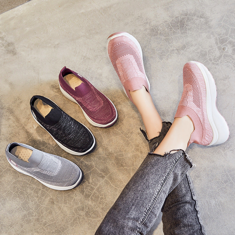 Femme Performance Stretch Slip-On Walking Sneakers Stilla