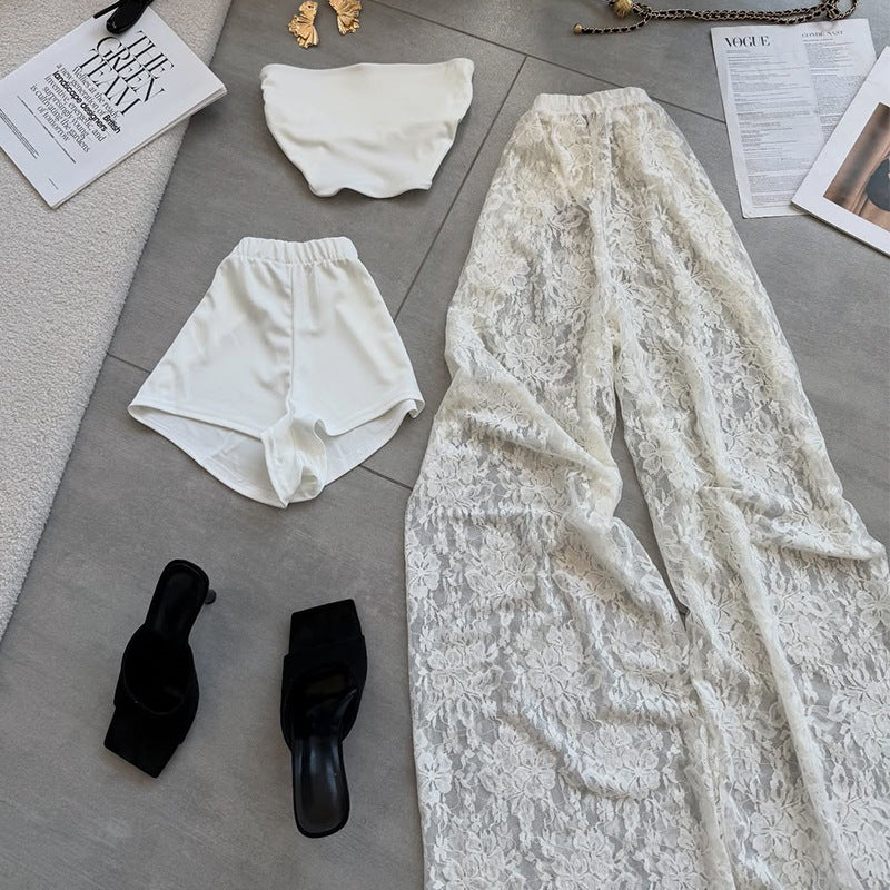 Dame Strandlook Sæt bestående af usædvanlig spidsindpakning og trendy shorts Stilla