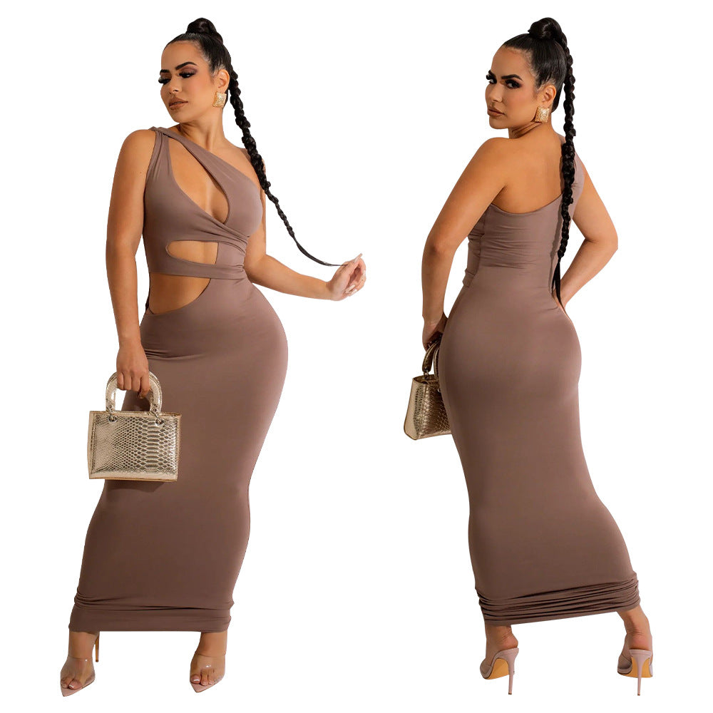Dame Cut-Out Maxikjole med asymmetrisk design og figursyet snit Stilla