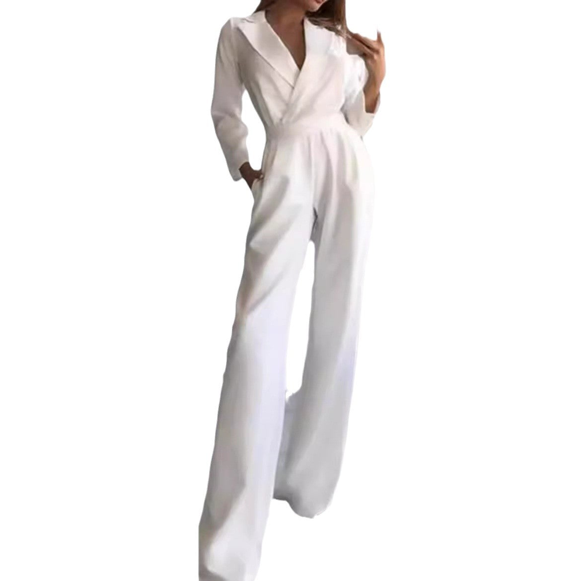 Dame jumpsuit i elegant businessstil med dyb V-hals og bredt ben Stilla