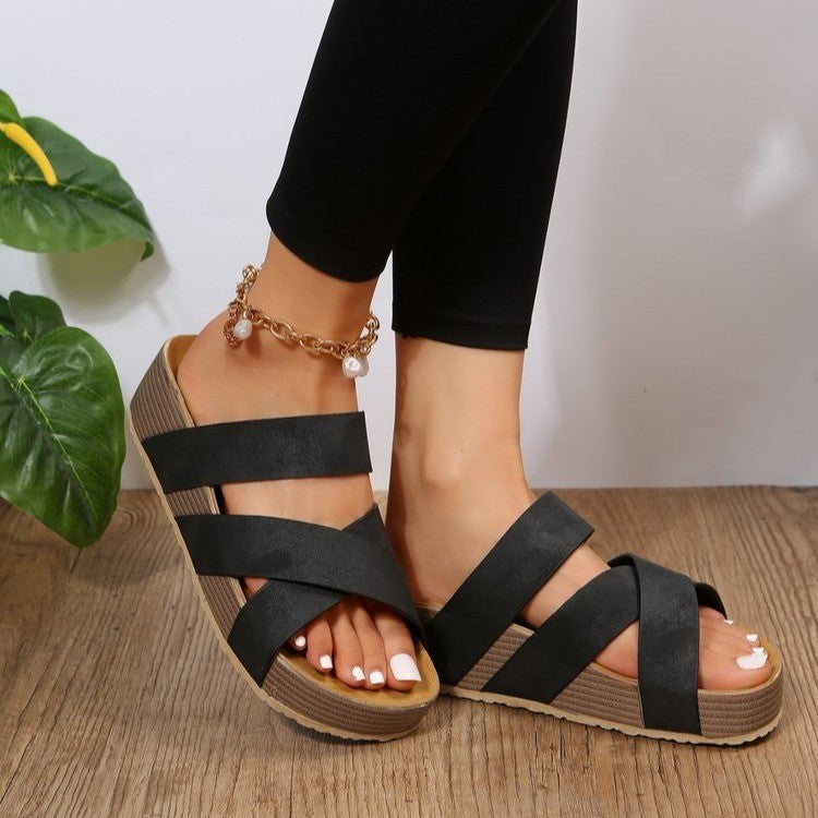 Dame Cross-strap Wedge-sandaler Stilla