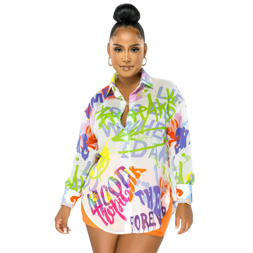 Dame afslappet overshirt-bluse med farverig grafiktryk og lange ærmer Stilla