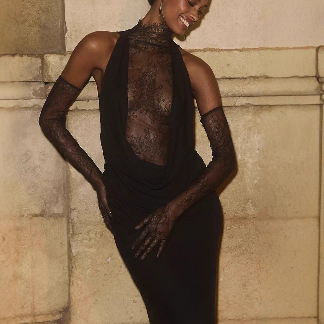 Dame elegant aftenkjole med spidselementer Stilla