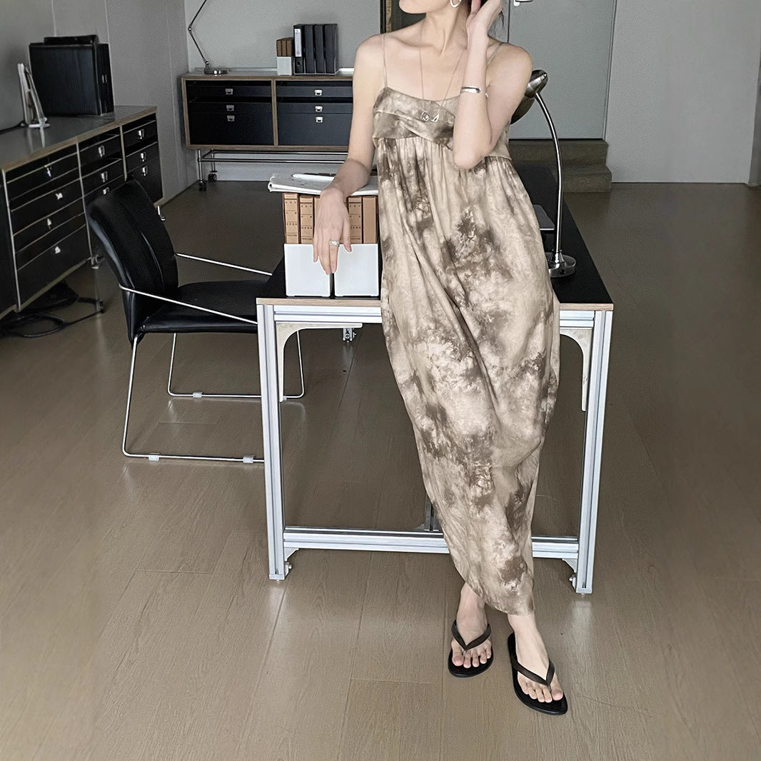 Dame afslappet maxikjole med fine stropper og unikt batikmønster Stilla