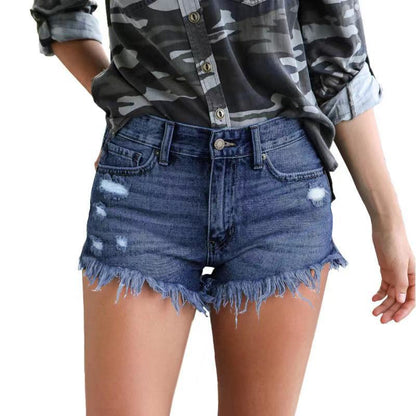 Dame afslappede jeansshorts i det trendy destroyed-look Stilla