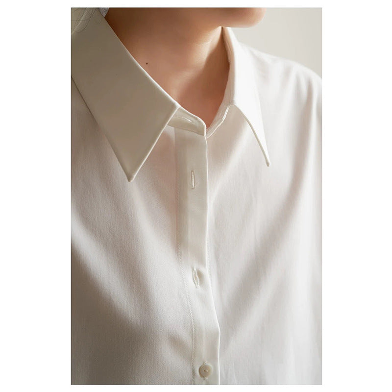 Dame elegant bluse med klassisk krave og løs pasform Stilla