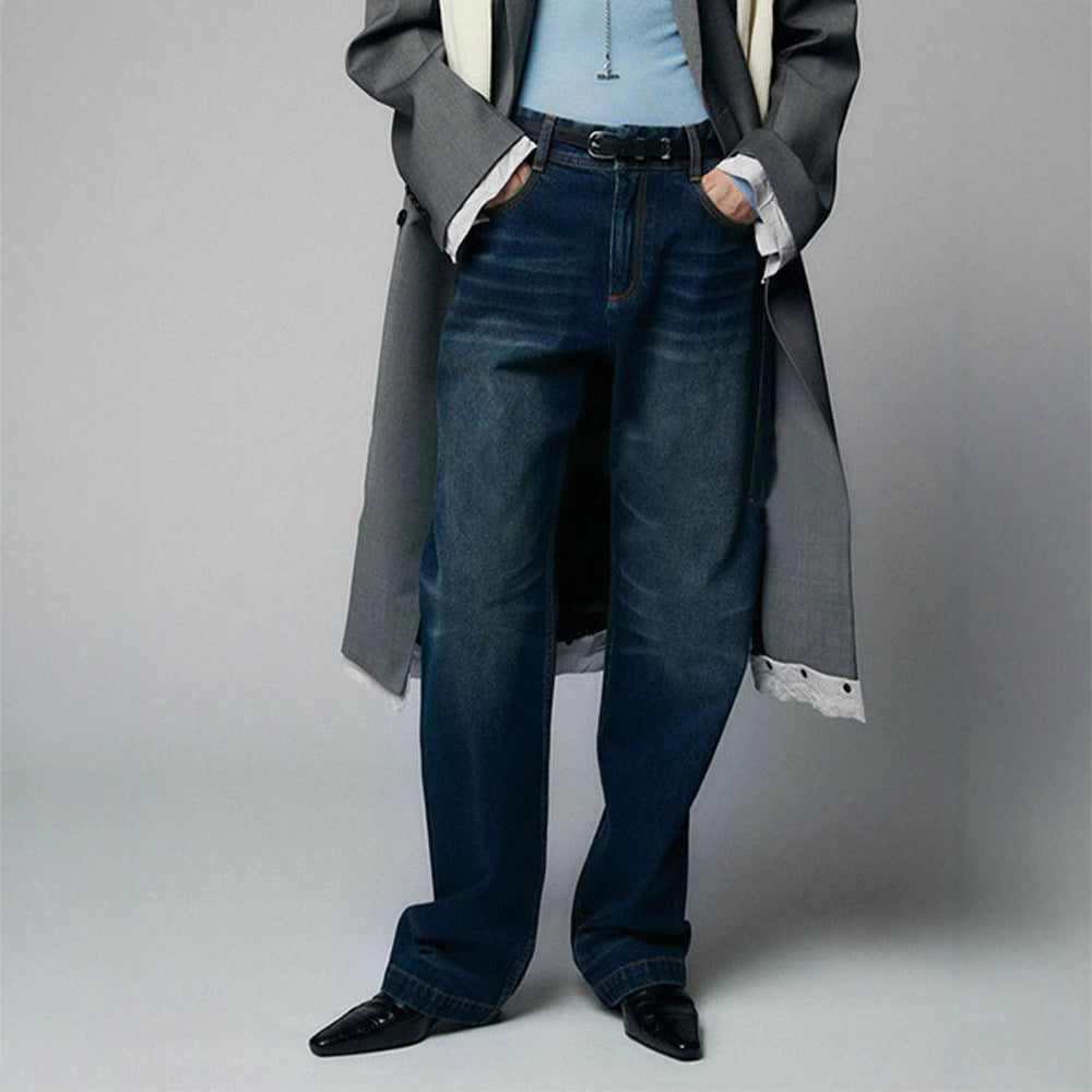 Dame afslappede jeans i moderne, loose fit med frynset kant og vintage-inspirerede accenter Stilla