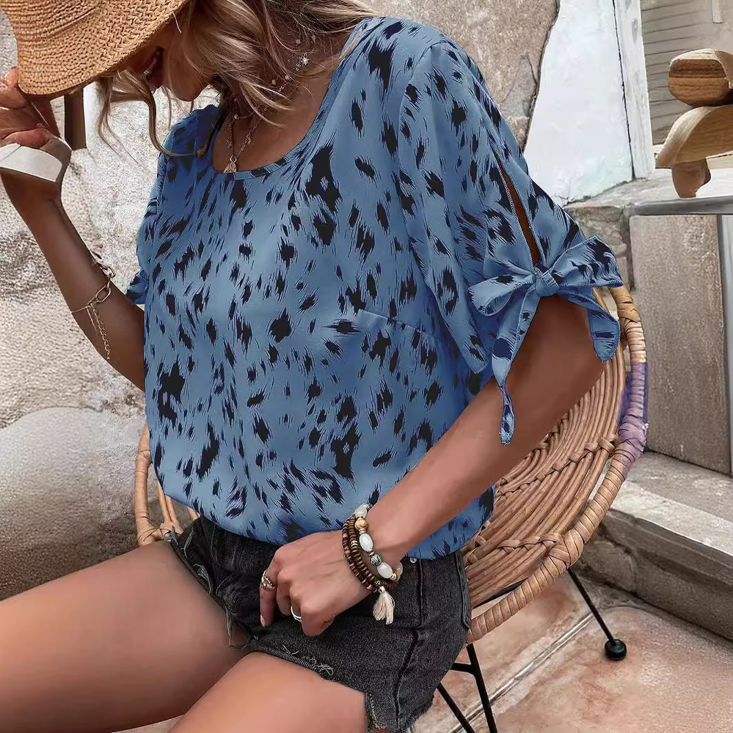 Dame afslappet kortærmet bluse med dekorative bindebånd Stilla