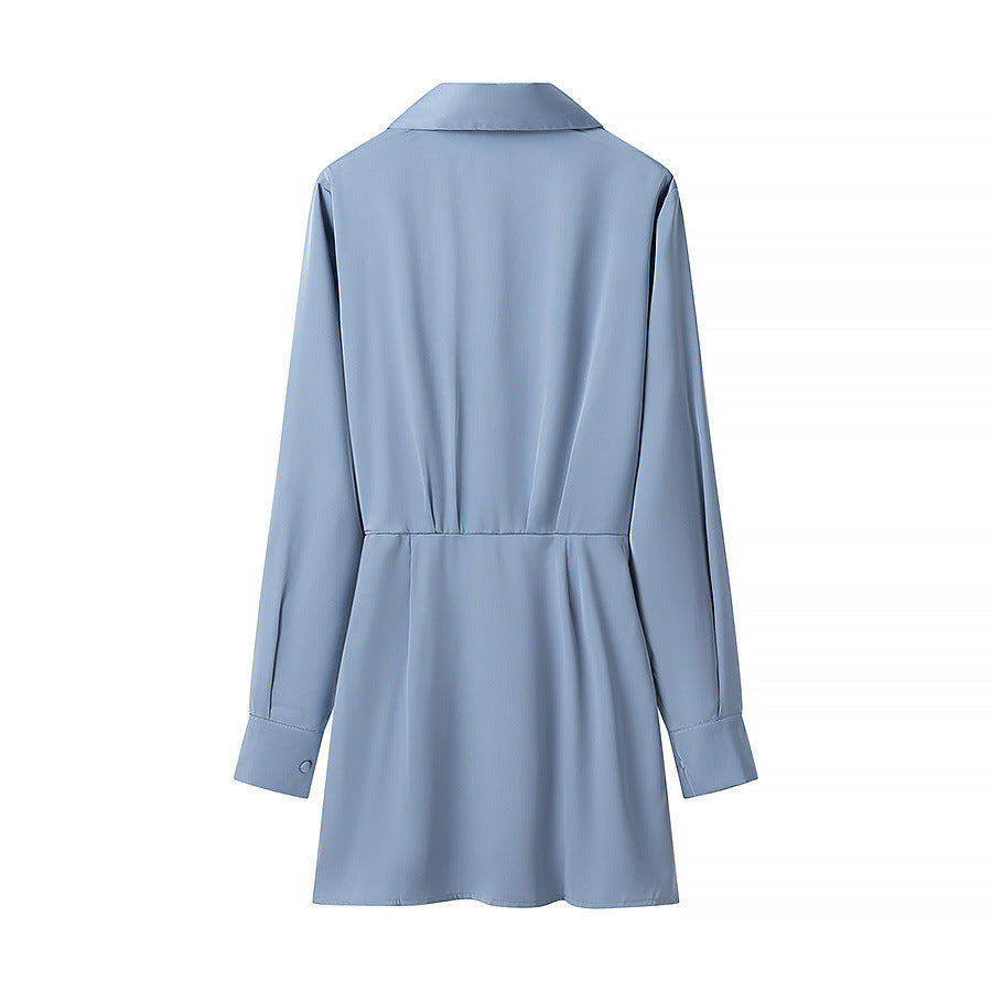 Dame elegant blusedragt med dyb V-udskæring og raffineret taljering Stilla