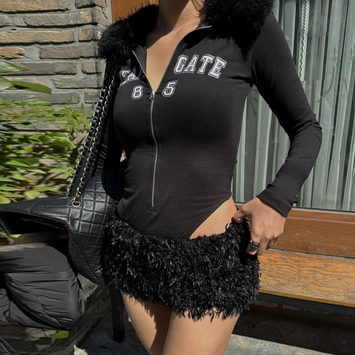 Dame Figurtilpasset Bodysuit med aftagelig plys kant og lynlås Stilla