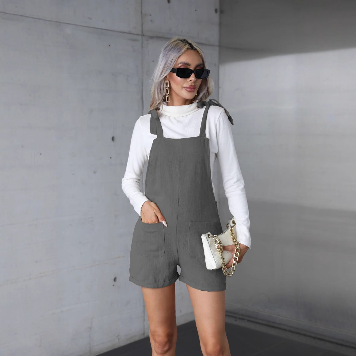 Damer Casual Jumpsuit med praktiske lommer og asymmetrisk stropper Stilla