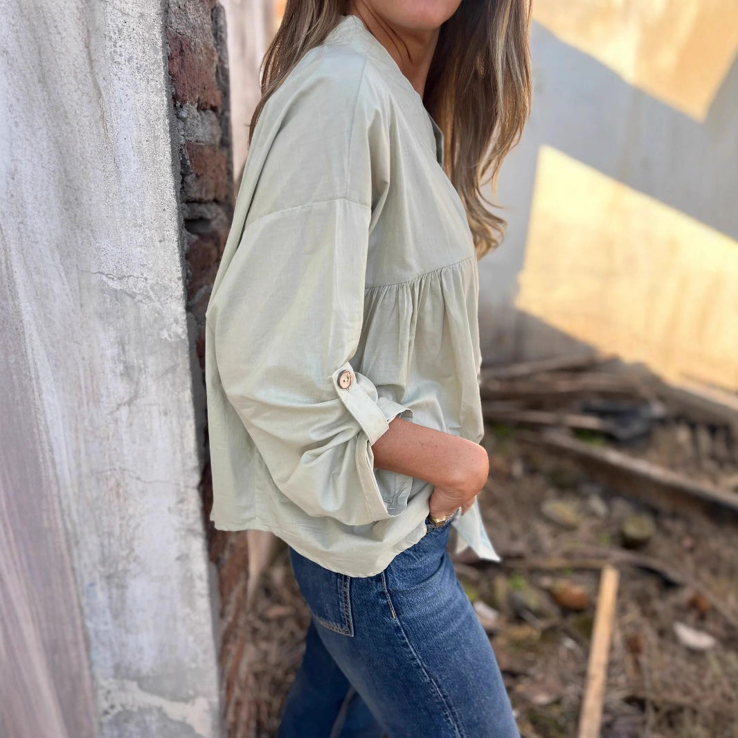 Dame afslappet bluse med knapdetaljer Stilla