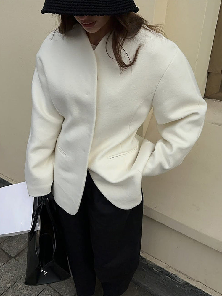 Dame afslappet blazer lavet af kvalitetsmateriale Stilla