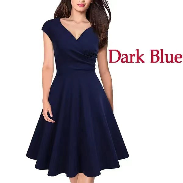 Dame A-formet kjole med flydende skørt og elegant drapering Stilla