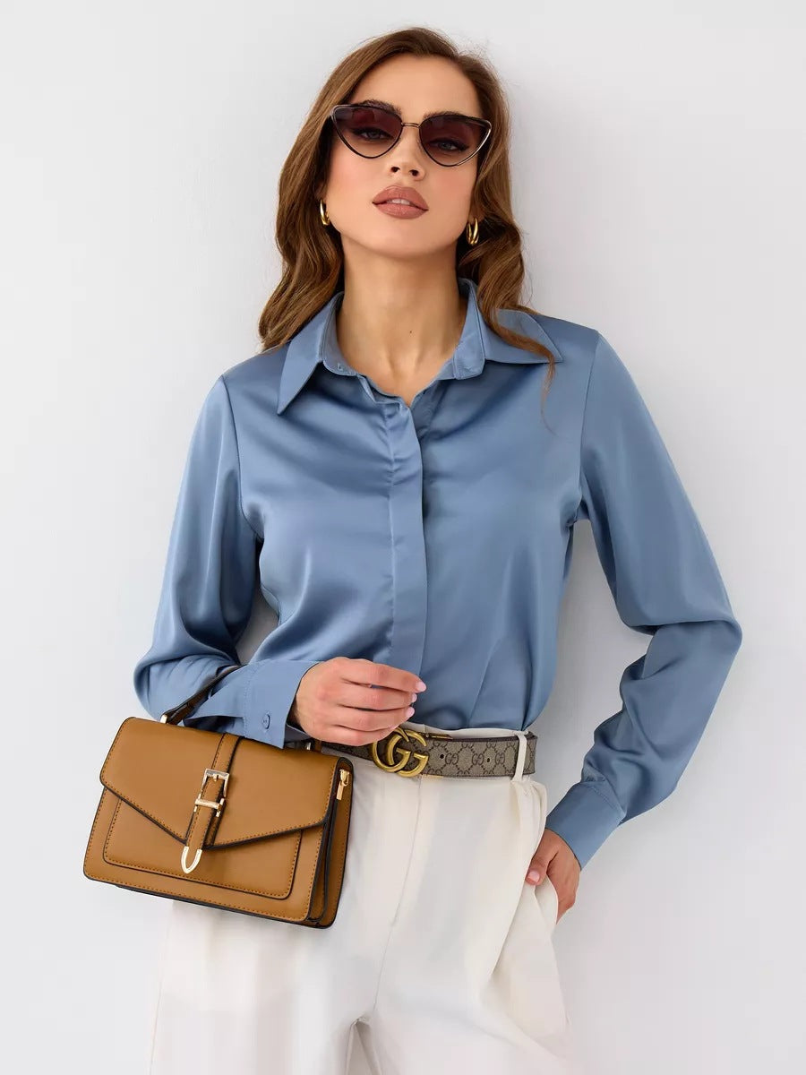 Dame elegant bluse med silkeagtigt finish og klassiske detaljer Stilla