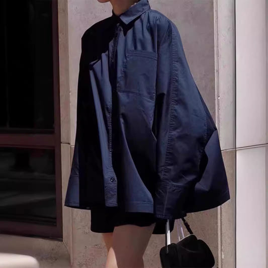 Dame afslappet overshirt-bluse med oversized snit og praktisk brystlomme Stilla