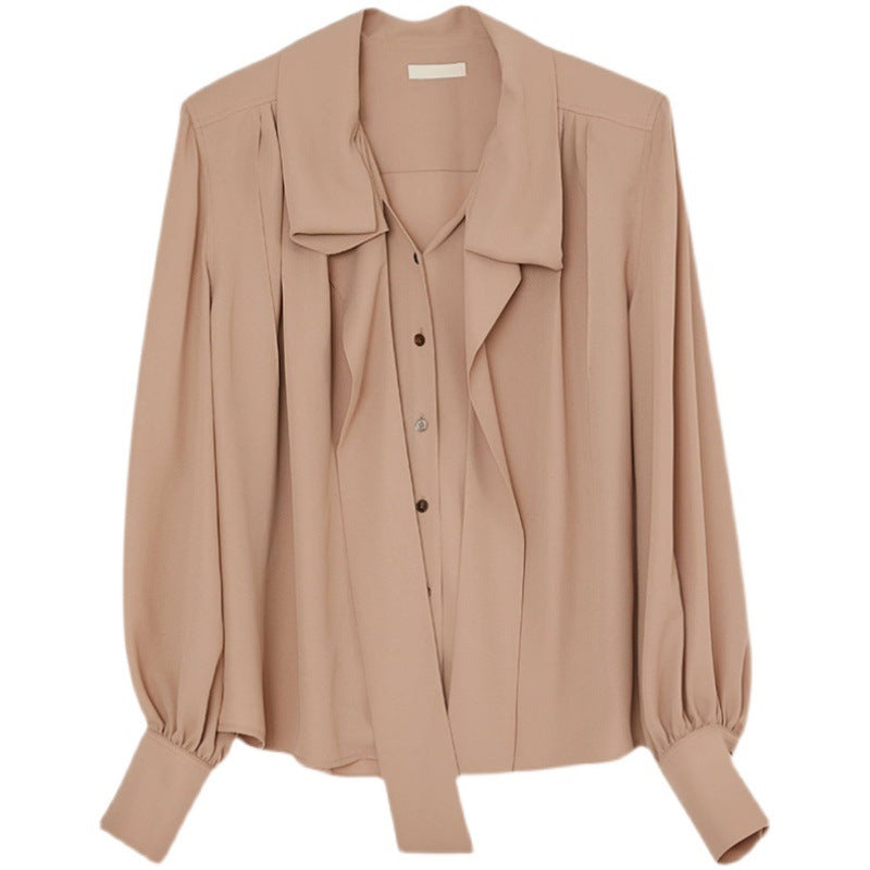 Dame elegant bluse med flydende snit og attraktive detaljer Stilla