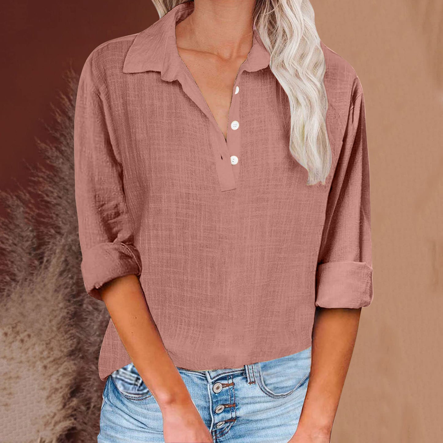 Dame afslappet skjorte med knaplukning og opsmøgede ærmer Stilla