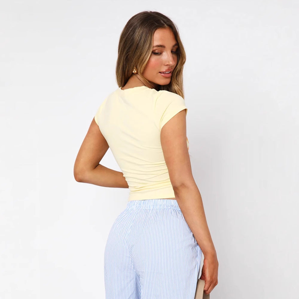 Dame Cropped T-Shirt med blomsterdesign Stilla