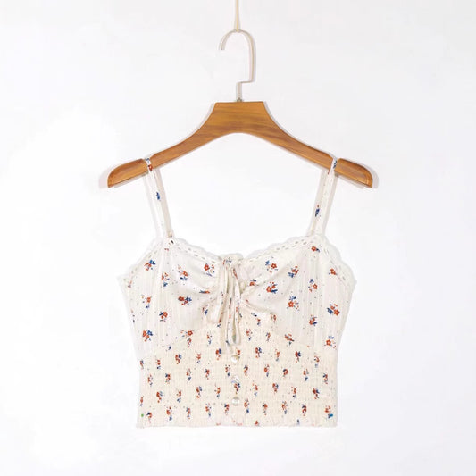 Dame Cropped Spaghetti-strap top med florale accenter og elegant drapering Stilla