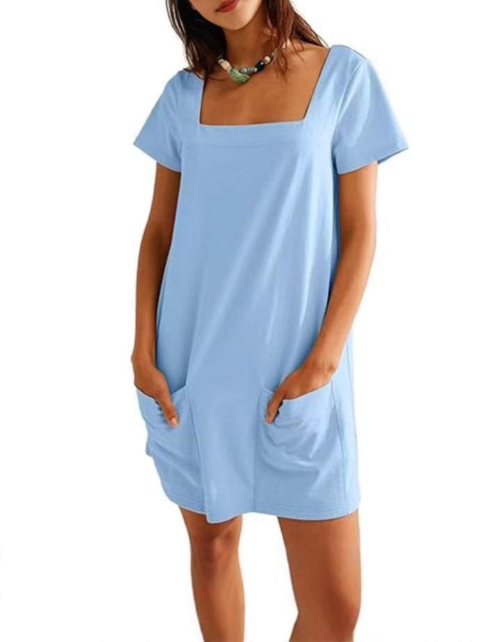 Dame afslappet kjole med praktiske lommer og elegant firkantet udskæring Stilla