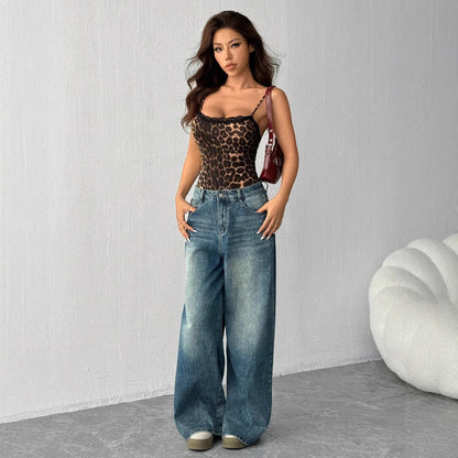 Dame spidsed bodysuit med leopardmønster og forførende udskæring Stilla