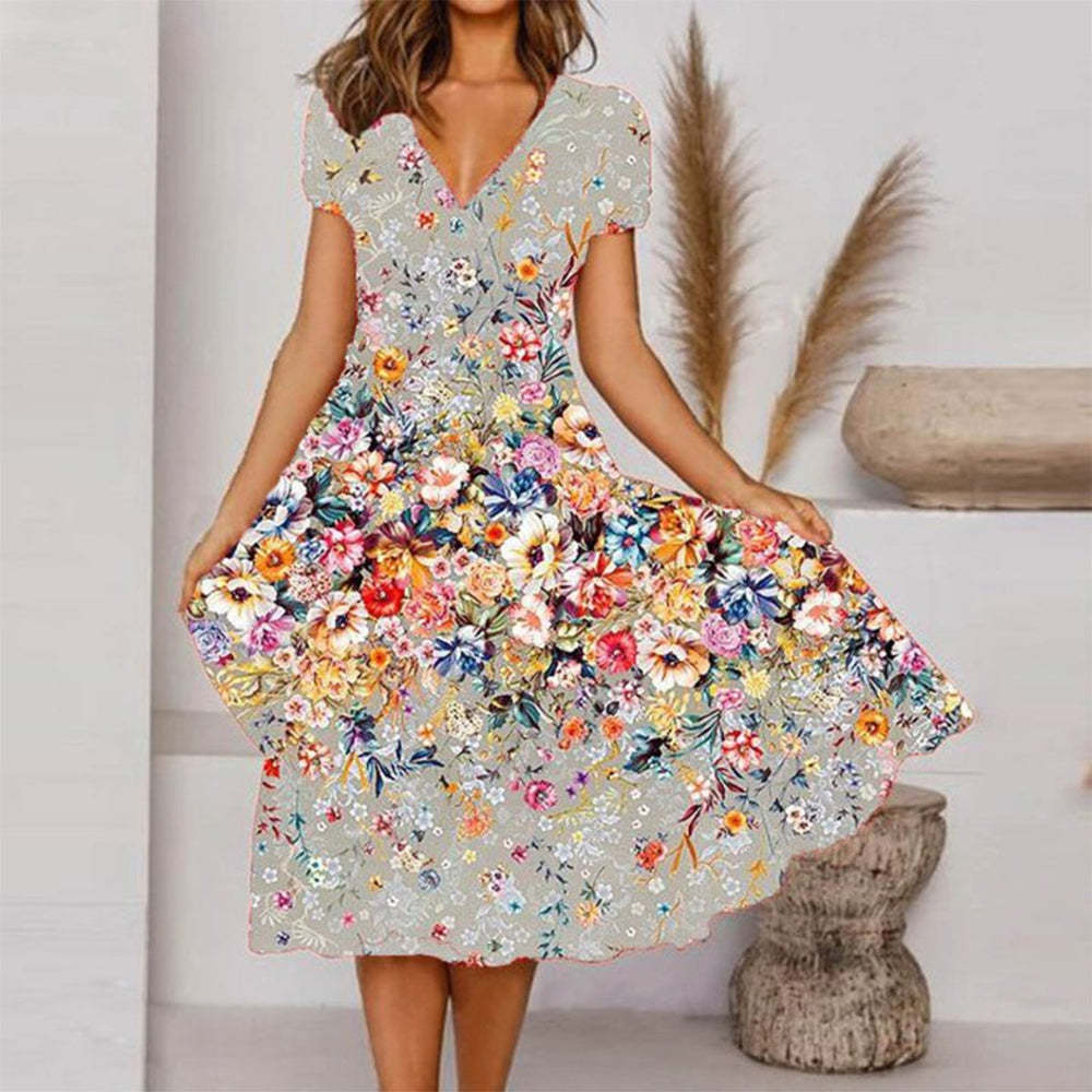 Stilla | Chic Casual Print V-Hals Gade Mote Kjole