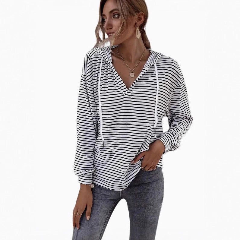 Dame afslappet hoodie med dyb V-halsudskæring og snoretræk Stilla