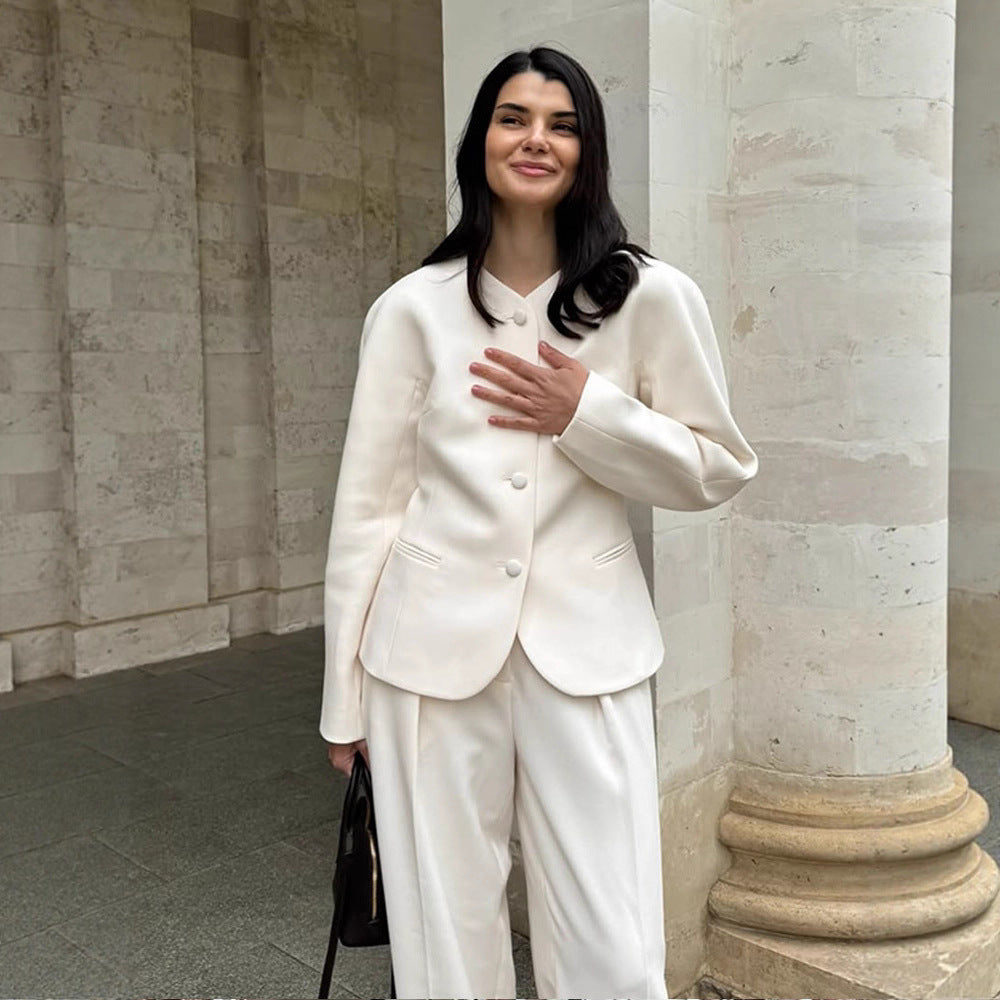 Dame Elegant Blazerjakke med fashionable Puffærmer og dekorativt Knapdesign Stilla