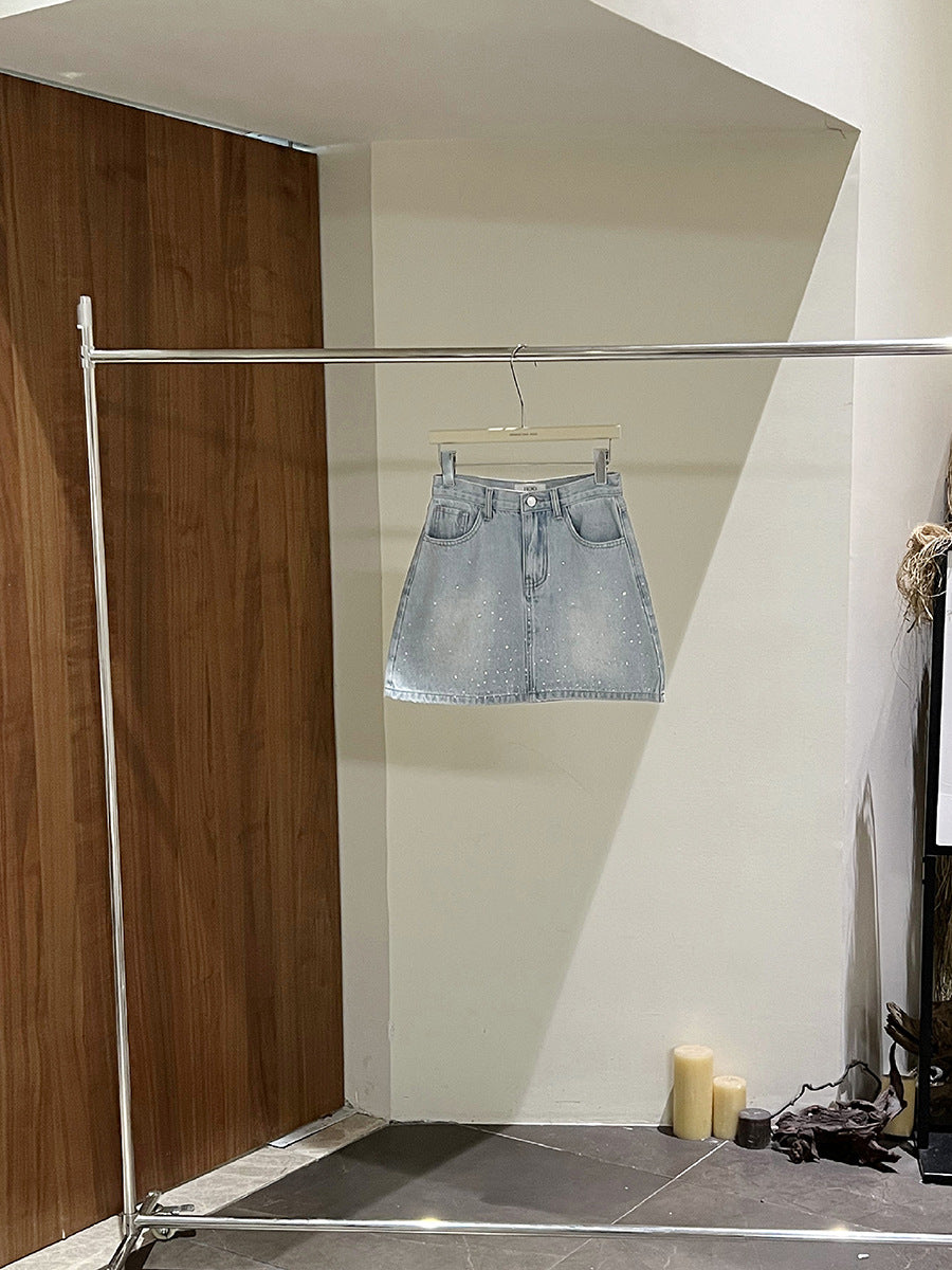 Dame A-linje Denim-nederdel med kvalitetsdetaljer og moderne snit Stilla