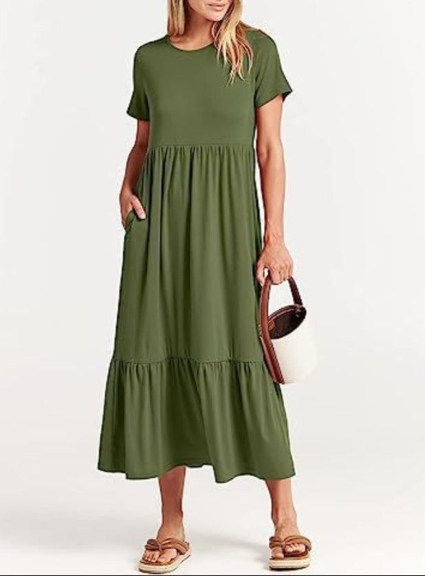 Dame afslappet maxikjole med lommer og voluminøst skørt Stilla