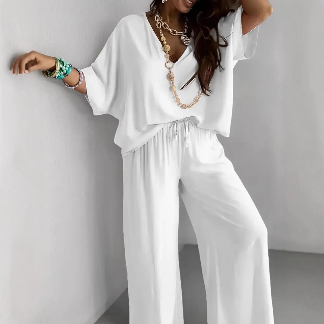 Dame afslappet lounge-sæt med løs pasform og V-udskæring Stilla