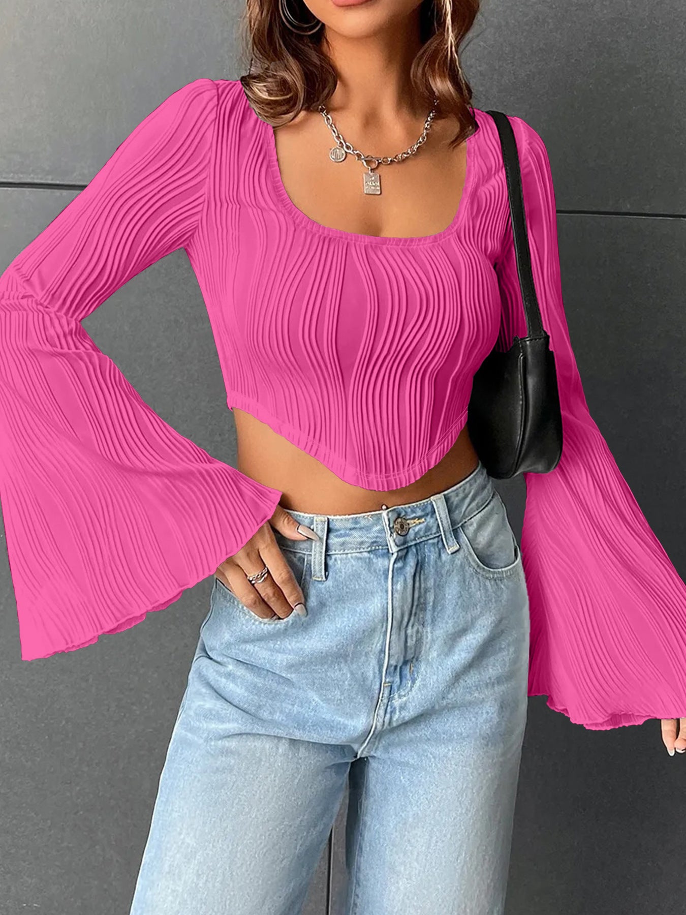 Dame Cropped Top med Volantærmer og Ribbstruktur Stilla