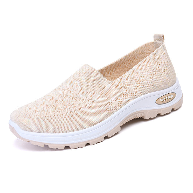 Femme Strik Slip-On Walking Sneakers Stilla
